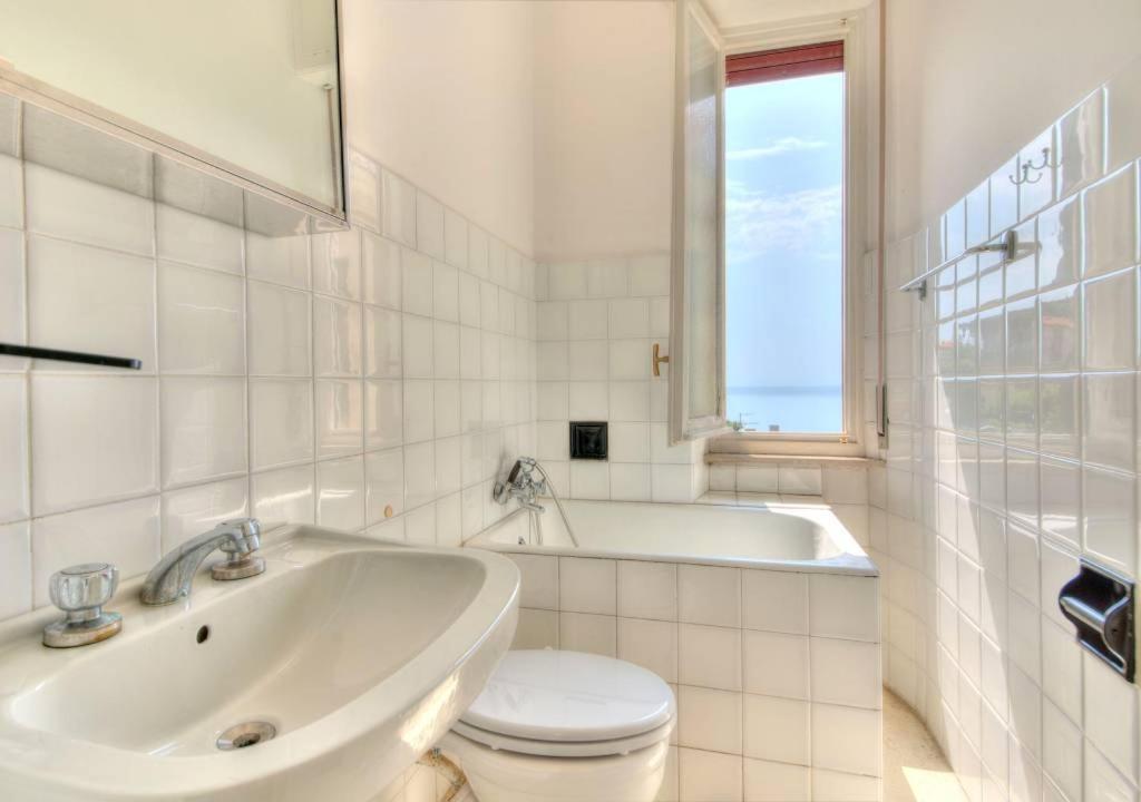 Dolce Acqua Flexyrent Apartment Terrace & Parking - No Ac راباللو المظهر الخارجي الصورة